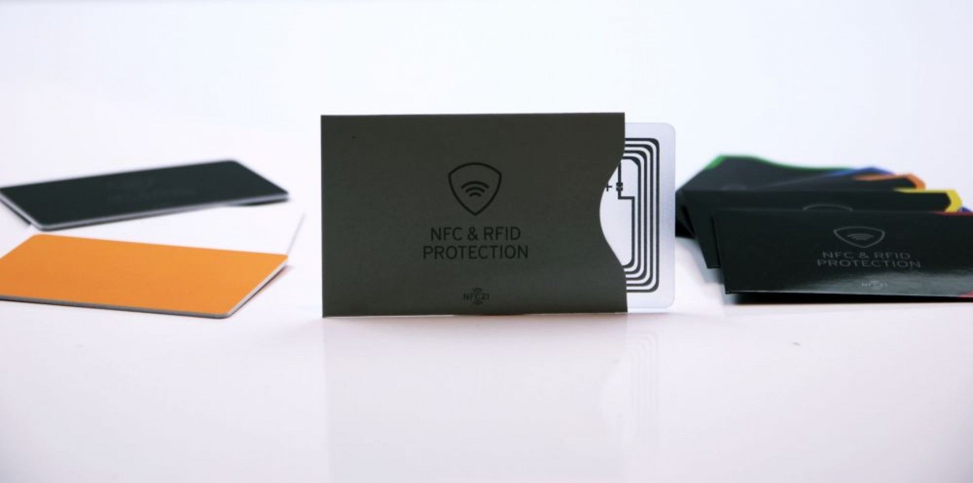 NFC-Blocken - NFC fähige Kreditkarten und Bankkarten gegen das Auslesen schützen
